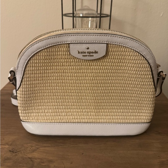 Kate spade crossbody - Picture 1 of 4